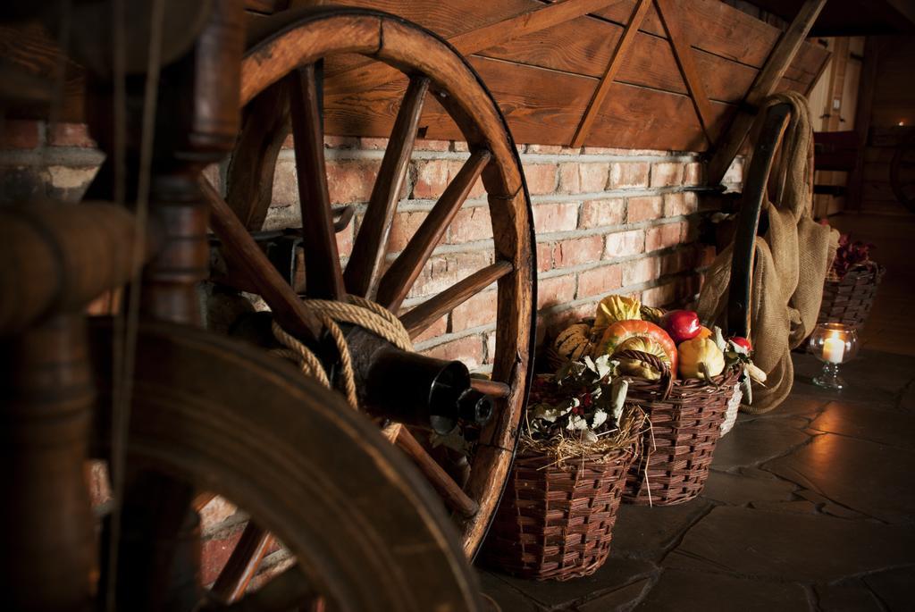 Pyszna Stajenka Hotel Bakow  Bagian luar foto
