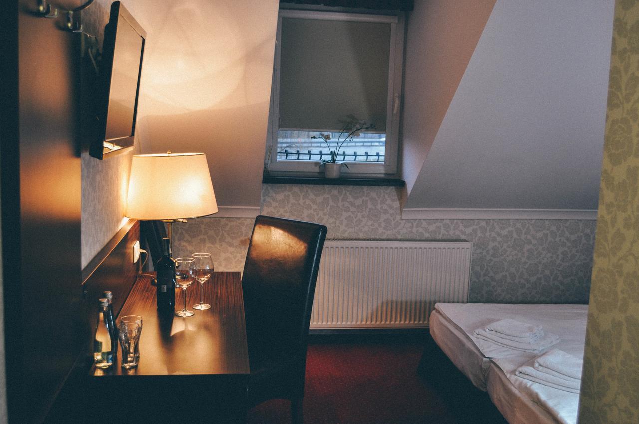 Pyszna Stajenka Hotel Bakow  Bagian luar foto